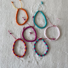Load image into Gallery viewer, two color beaded bracelet
