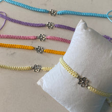 Load image into Gallery viewer, Flower charm bracelet
